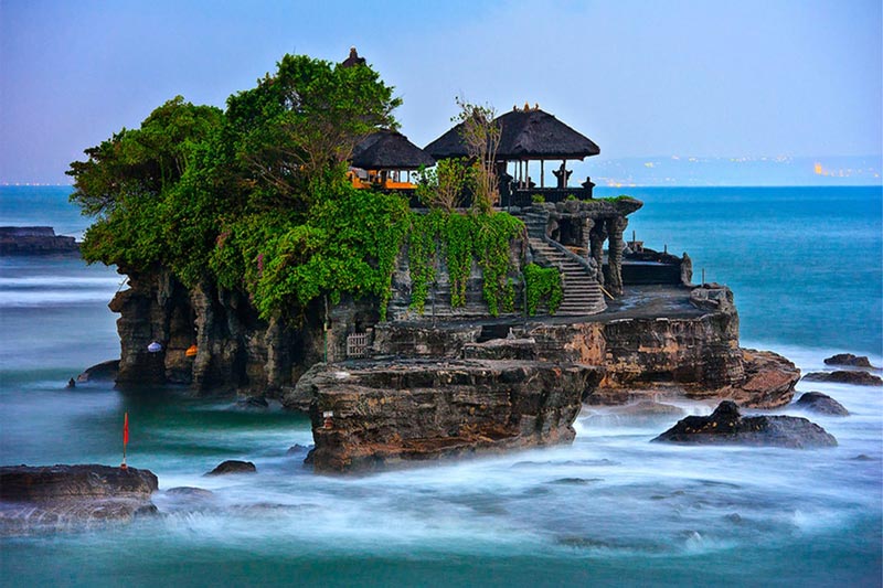 things to do in bali - tanah lot