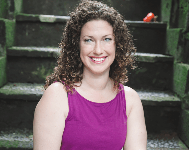 Top 5 Famous Yoga Instructor in America 1 Famous yoga instructor