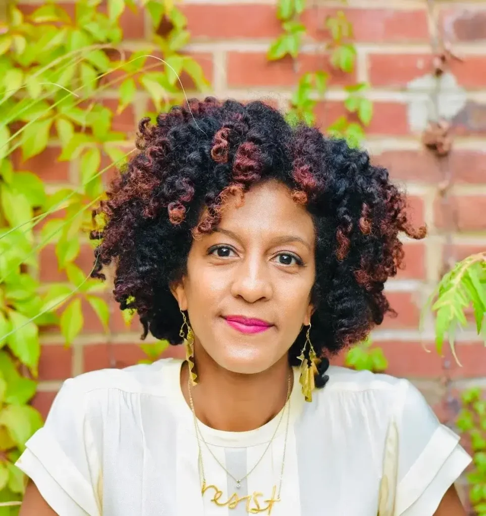 Top 5 Famous Yoga Instructor in America 2 Famous yoga instructor