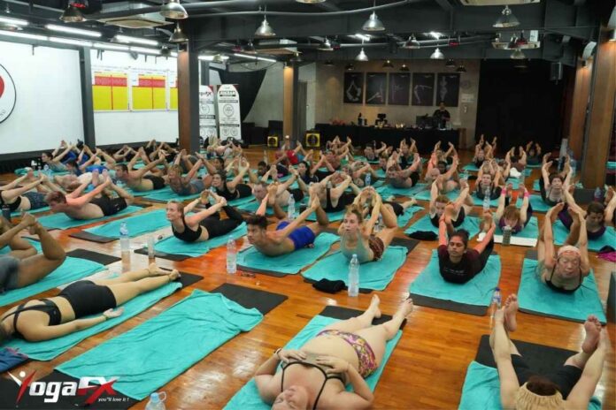 A YogaFX cohort of 19 students training together in the Seminyak, Bali studio, the setting covered by the flat USD 1,699 Bikram Hot 26&2 program fee. A YogaFX cohort of 19 students training together in the Seminyak, Bali studio, the setting covered by the flat USD 1,699 Bikram Hot 26&2 program fee.