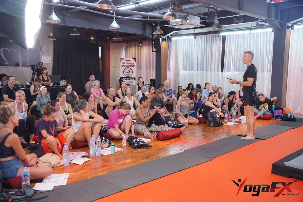 What Is RYT 200? The Complete Guide to Yoga Alliance Certification 1 Mr. Ian Terry, E-RYT 500, explains Yoga Alliance RYT 200 certification requirements to prospective students at YogaFX studio in Seminyak, Bali.